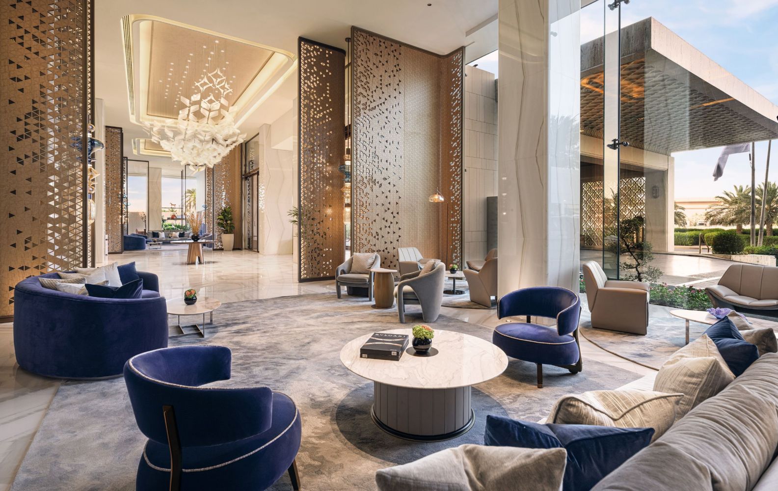 st-regis-kuwait-lobby-2000x1262.jpg