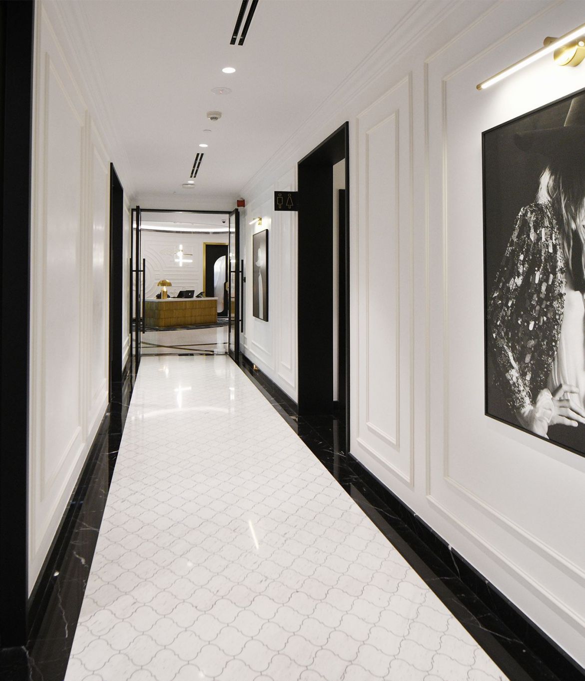 accor-headquarters-office-dubai-corridor-1350x1570.jpg