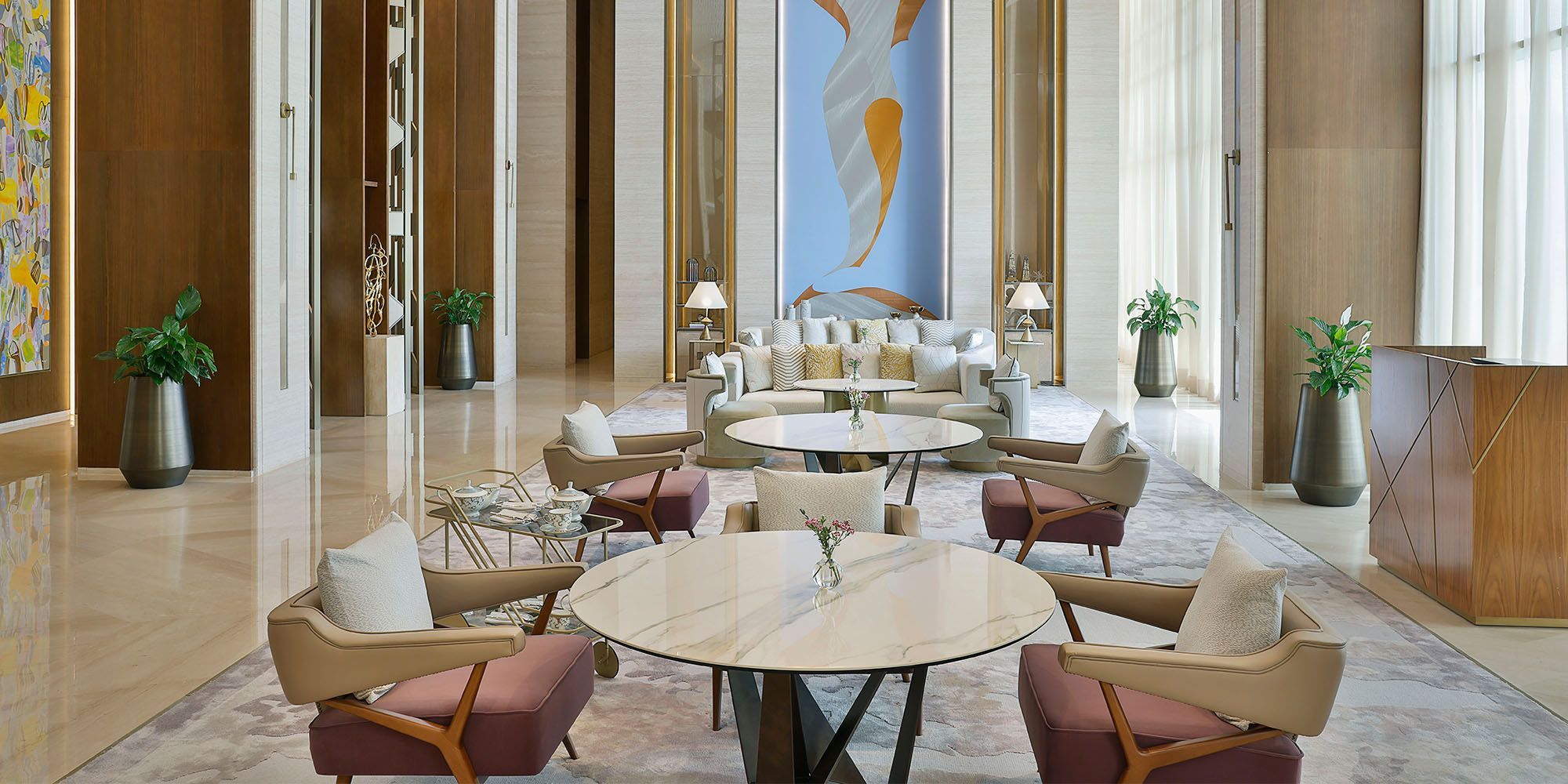 st-regis-riyadh-drawing-room-2000x1000.jpg