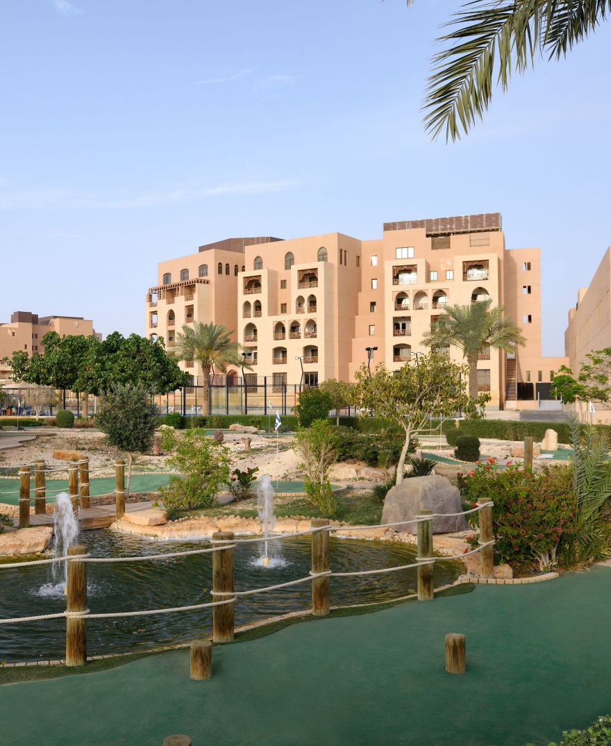 intercontinental-durrat-al-riyadh-exterior-880x1074.jpg