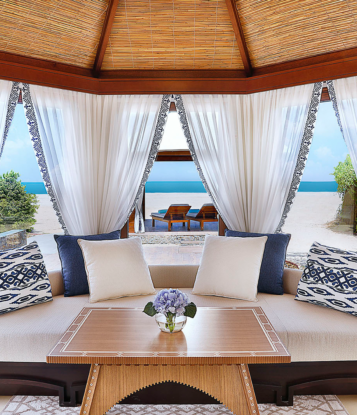 the-ritz-carlton-al-hamra-bedroom-bedroom-sea-views-1172x1362.png