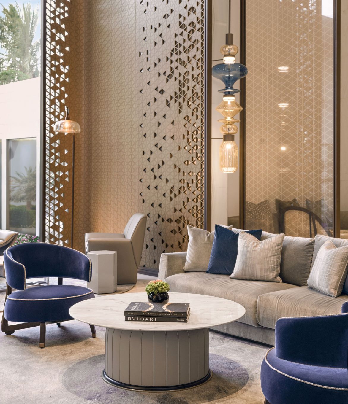 st-regis-kuwait-lobby-details-1172x1362.jpg